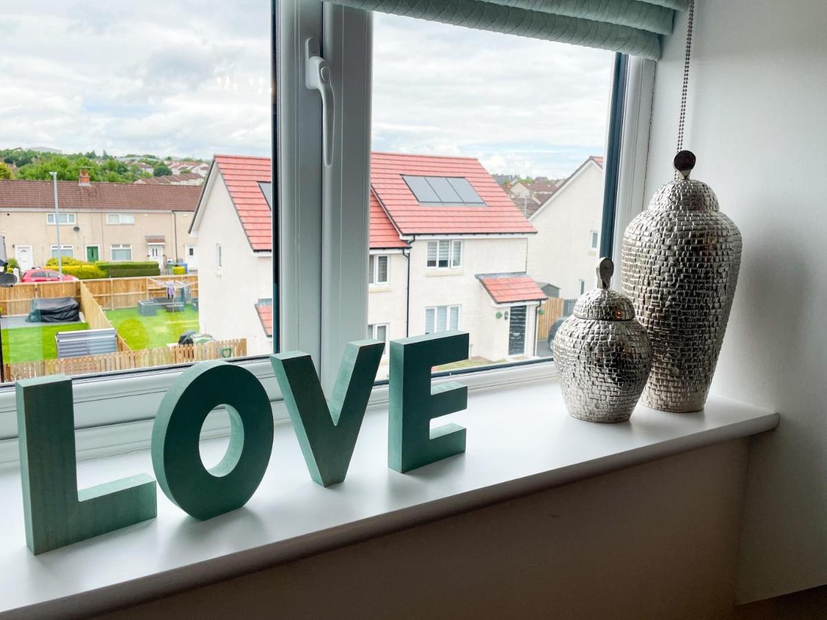Newly Developed 3 Bedroom Home Glasgow Exteriör bild