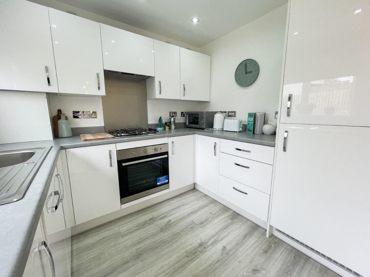 Newly Developed 3 Bedroom Home Glasgow Exteriör bild